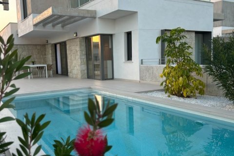 Villa zum Verkauf Finestrat, Alicante, Spanien 3 Schlafzimmer, 258 m2 Nr. 120049 - Foto 3