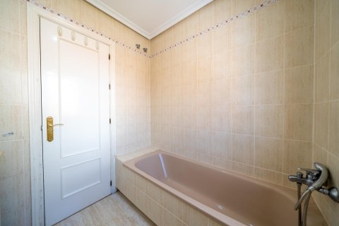 Penthouse Madrid, Hiszpania 2 sypialnie, 100 mkw. nr 120051 – zdjęcie 23