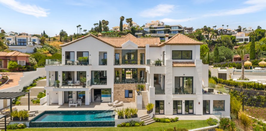 Villa Málaga, España 6 dormitorios, 950 m2 No. 124815