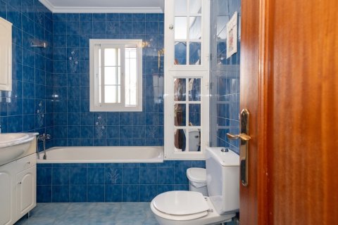 Willa Estepona, Malaga, Hiszpania 6 sypialni, 264 mkw. nr 124814 – zdjęcie 2
