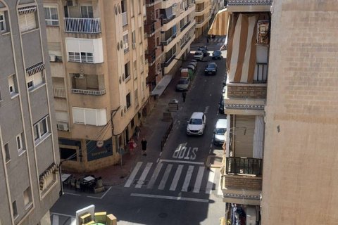 Apartment for sale Torrevieja, Alicante, Spain 3 bedrooms, 89 sq.m. No. 125841 - photo 3