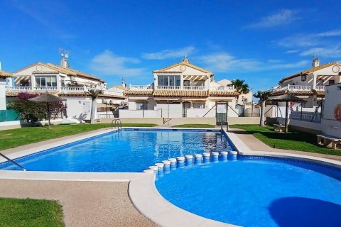 Casa adosada en venta La Florida, Alicante, España 3 dormitorios, 90 m2 No. 125839 - foto 1