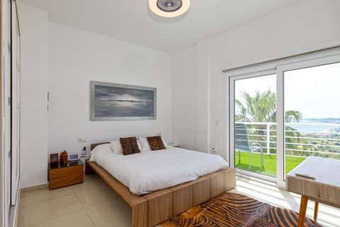 Продажа виллы в Бенальмадена, Малага, Испания 4 спальни, 385м2 №119999 - фото 14