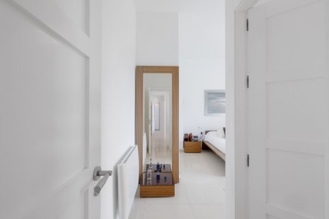 Продажа виллы в Бенальмадена, Малага, Испания 4 спальни, 385м2 №119999 - фото 12