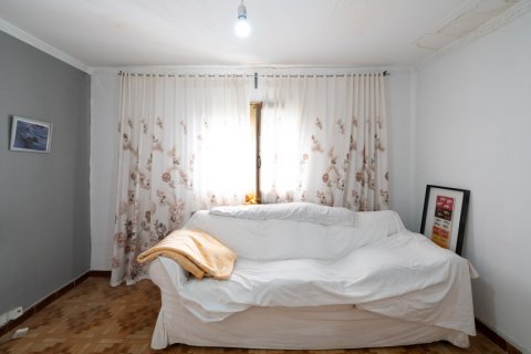 Продажа таухауса в Фуэнте-эль-Саз-де-Харама, Мадрид, Испания 2 спальни, 138м2 №120000 - фото 12