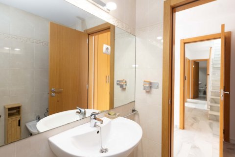 House for sale Benalmadena, Malaga, Spain 4 bedrooms, 258 sq.m. No. 119997 - photo 26