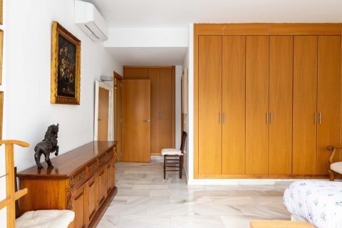 House for sale Benalmadena, Malaga, Spain 4 bedrooms, 258 sq.m. No. 119997 - photo 29