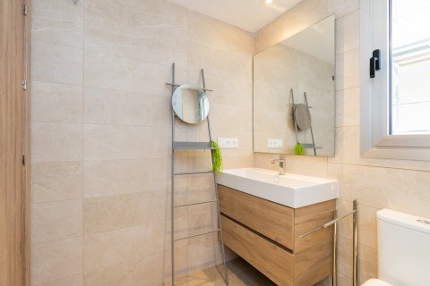 Продажа бунгало в Эстепона, Малага, Испания 2 спальни, 89м2 №123972 - фото 21