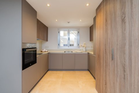Продажа бунгало в Эстепона, Малага, Испания 2 спальни, 89м2 №123972 - фото 14