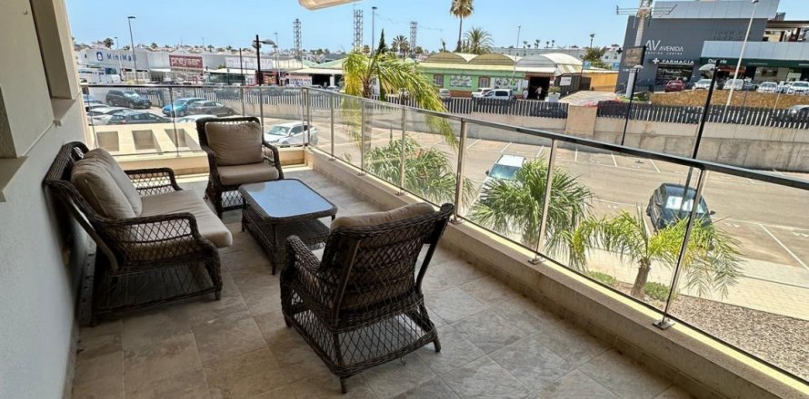 Apartamento Los Dolses, Alicante, España 2 dormitorios, 75 m2 No. 128695