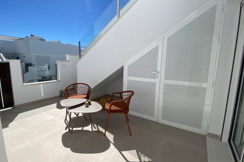 Bungalow zum Verkauf Pilar de la Horadada, Alicante, Spanien 2 Schlafzimmer, 84 m2 Nr. 128330 - Foto 5