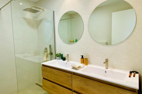 Bungalow zum Verkauf Pilar de la Horadada, Alicante, Spanien 2 Schlafzimmer, 84 m2 Nr. 128330 - Foto 12