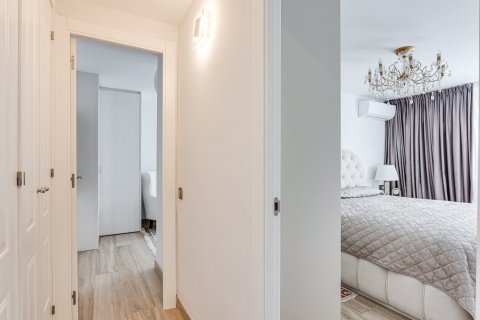 Apartment à vendre Barcelona, Espagne, 3 chambres, 95 m2 No. 130369 - photo 18