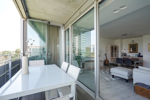 Apartment for sale Barcelona, Spain 3 bedrooms, 125 sq.m. No. 130374 - photo 12
