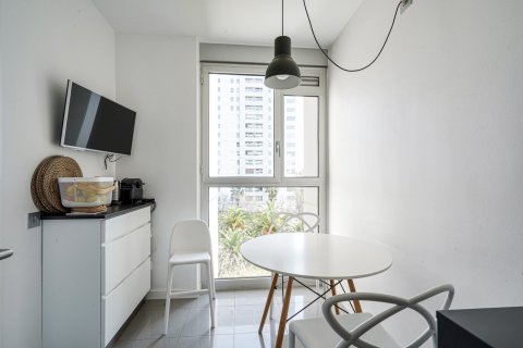 Apartment for sale Barcelona, Spain 3 bedrooms, 125 sq.m. No. 130374 - photo 15
