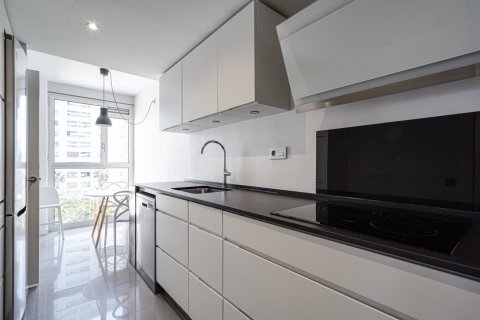 Apartment for sale Barcelona, Spain 3 bedrooms, 125 sq.m. No. 130374 - photo 13