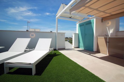 Bungalow for sale Pilar de la Horadada, Alicante, Spain 3 bedrooms, 78 sq.m. No. 128399 - photo 24