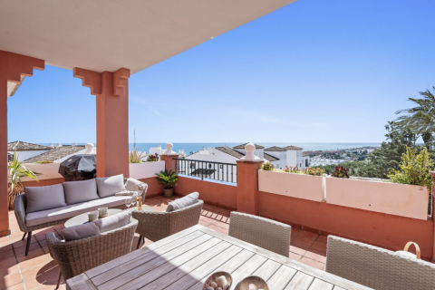 Apartment for sale Manilva, Malaga, Spain 2 bedrooms, 109 sq.m. No. 127495 - photo 1