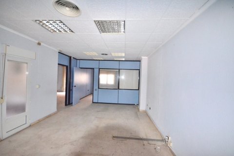 Commercial property for sale Torrevieja, Alicante, Spain 7 bedrooms, 205 sq.m. No. 127263 - photo 11