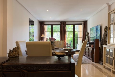 Apartament Benahavis, Malaga, Hiszpania 3 sypialnie, 120 mkw. nr 127494 – zdjęcie 4
