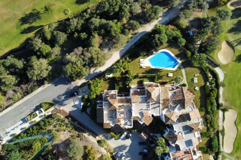 Apartament Benahavis, Malaga, Hiszpania 3 sypialnie, 120 mkw. nr 127494 – zdjęcie 2