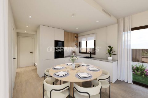 Huvila myytävänä Los Alcazares, Murcia, Espanja, 3 makuuhuonetta, 112 m2 No. 120689 - kuva 14