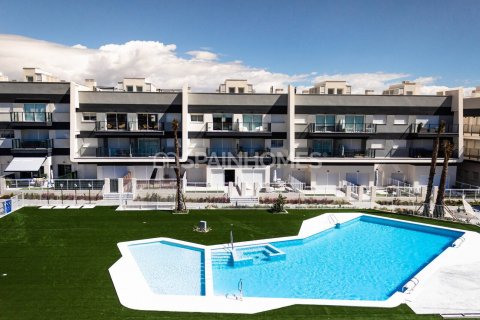 Dzīvoklis pārdošanā Santa Pola, Alicante, Spānijā 3 istabas, 85 m2 Nr. 131307 - attēls 4