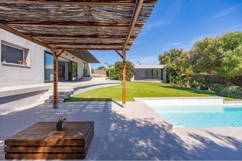 Продажа виллы Сант-Луис, Менорка, Испания 3 спальни, 210м2 №128007 - фото 3