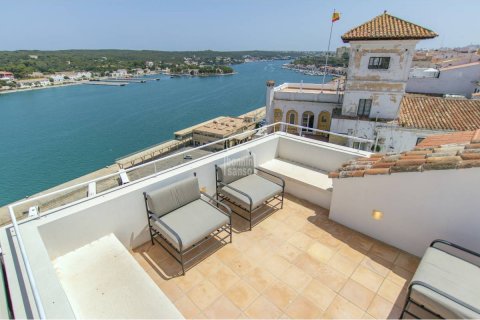 Townhouse for sale Mahon, Menorca, Spain 6 bedrooms, 571 sq.m. No. 127960 - photo 1