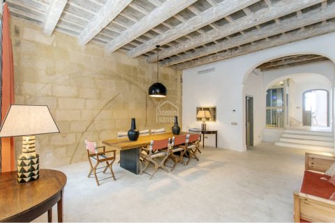 Townhouse for sale Mahon, Menorca, Spain 6 bedrooms, 571 sq.m. No. 127960 - photo 2