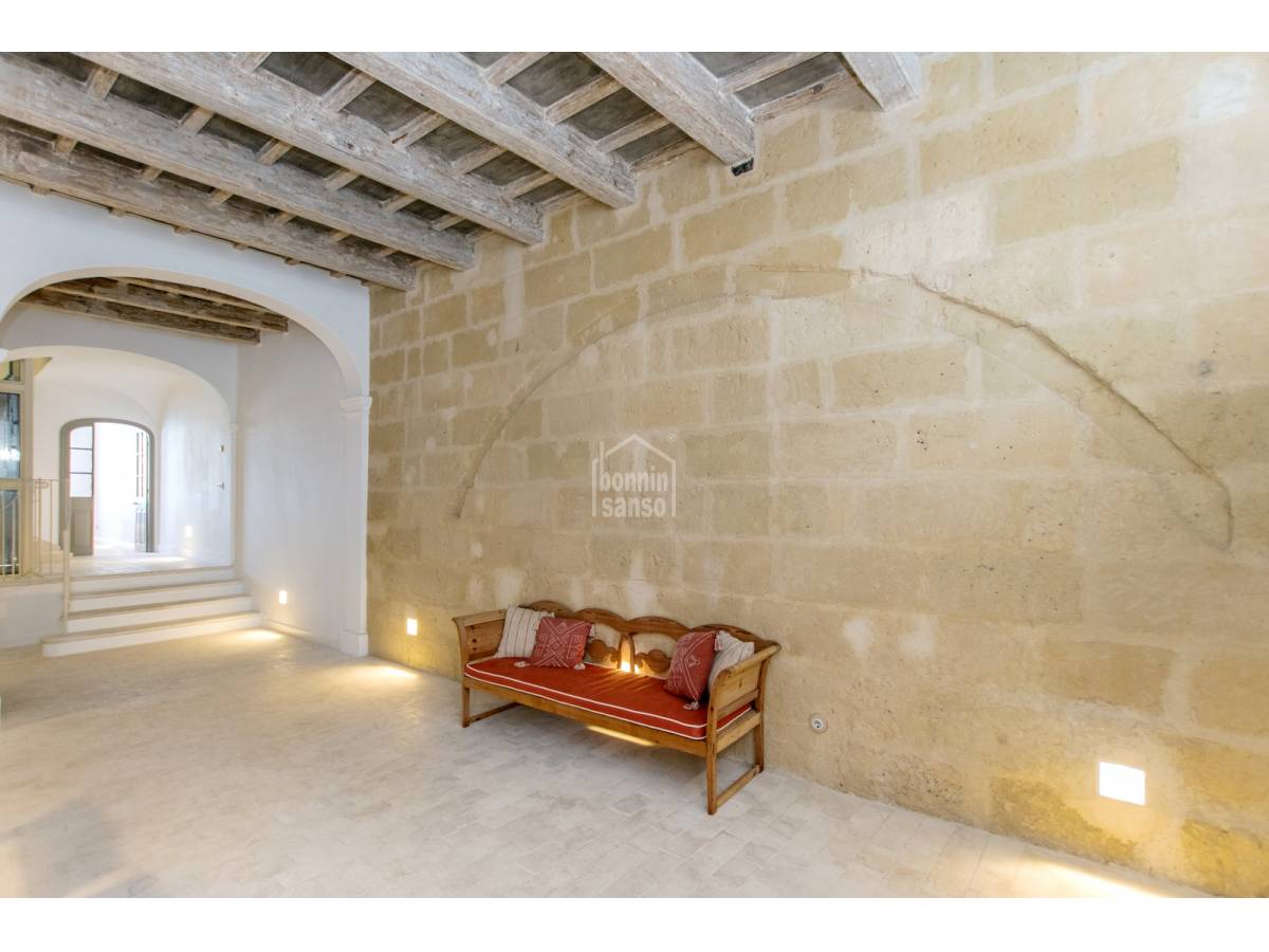 Kamienica w Mahon, Menorca, Hiszpania 6 sypialni, 571 mkw. nr 127960