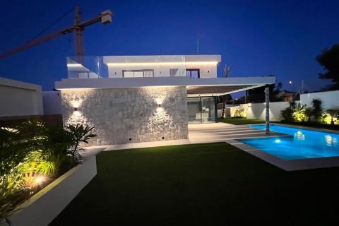 Villa zum Verkauf Alicante, Spanien 3 Schlafzimmer, 130 m2 Nr. 123407 - Foto 5