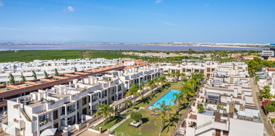 Apartamento Torrevieja, Alicante, España 2 dormitorios, 100 m2 No. 130747