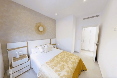 Villa en venta San Pedro del Pinatar, Murcia, España 3 dormitorios,  No. 132697 - foto 8