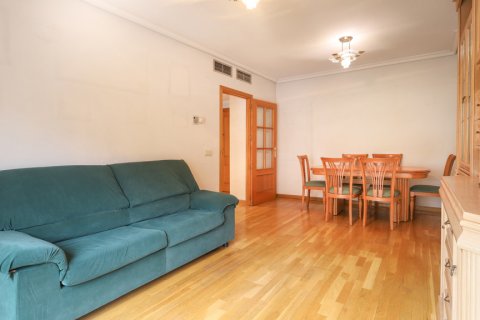 Продажа квартиры в Мадрид, Испания 2 спальни, 101м2 №124524 - фото 4
