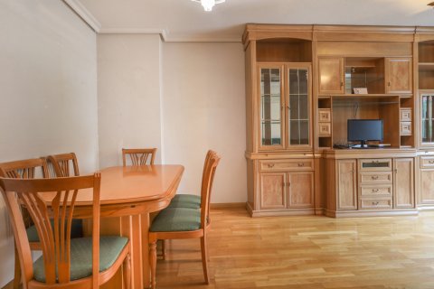 Продажа квартиры в Мадрид, Испания 2 спальни, 101м2 №124524 - фото 7