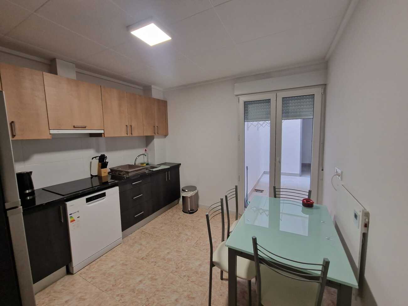 Appartamento a Torrevieja, Alicante, Spagna 3 camere da letto, 110 mq. N° 124851