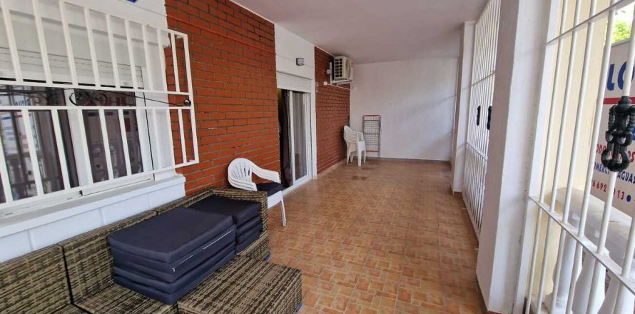 Apartamento Torrevieja, Alicante, España 3 dormitorios, 110 m2 No. 124851