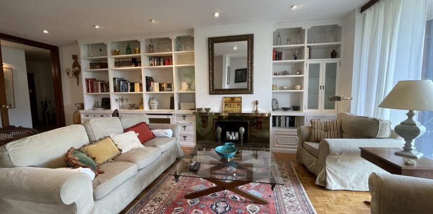 Apartment Palma de Majorca, Mallorca, Spain 3 bedrooms, 256 sq.m. No. 129041
