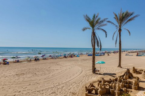 Penthouse for sale Guardamar del Segura, Alicante, Spain 3 bedrooms, 81 sq.m. No. 131354 - photo 16