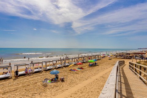 Penthouse for sale Guardamar del Segura, Alicante, Spain 3 bedrooms, 81 sq.m. No. 131354 - photo 18