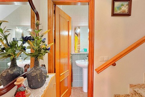 Casa adosada en venta Alicante, España 2 dormitorios, 84 m2 No. 131958 - foto 15
