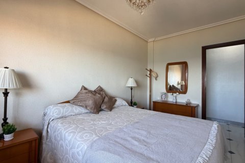 Apartment for sale Torrevieja, Alicante, Spain 3 bedrooms, 105 sq.m. No. 131957 - photo 21