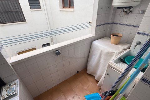 Apartment for sale Torrevieja, Alicante, Spain 3 bedrooms, 105 sq.m. No. 131957 - photo 23