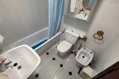 Apartment for sale Torrevieja, Alicante, Spain 3 bedrooms, 105 sq.m. No. 131957 - photo 13