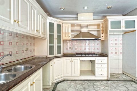 Townhouse for sale in San Pedro del Pinatar, Murcia, Spain 6 bedrooms, 382 sq.m. No. 131961 - photo 4