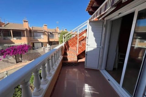 Casa in vendita Torrevieja, Alicante, Spagna 1 camera da letto, 80 mq. N° 128679 - foto 1
