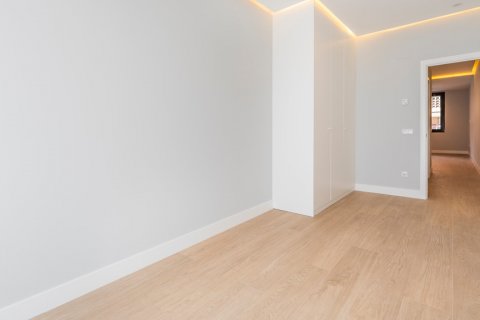 Apartamento en venta Madrid, España 2 dormitorios, 79 m2 No. 120372 - foto 16