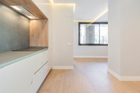 Apartamento en venta Madrid, España 2 dormitorios, 79 m2 No. 120372 - foto 8