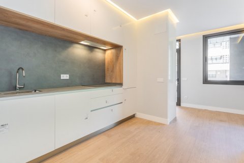 Apartamento en venta Madrid, España 2 dormitorios, 79 m2 No. 120372 - foto 7